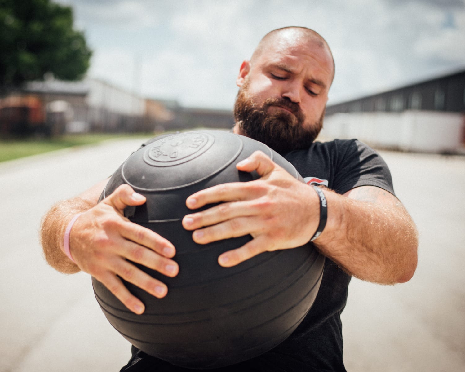 150 lb hot sale medicine ball